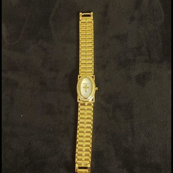 LADIES GOLD PLATED EMILIO PONTI BIBLE BOX WATCH - Picture 4 of 6